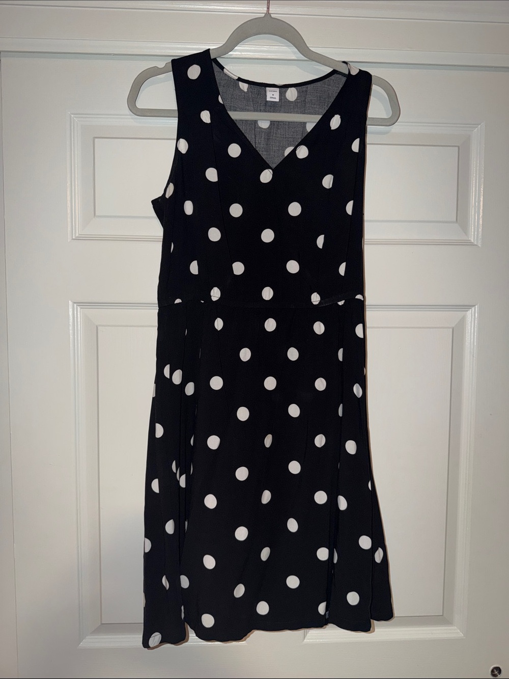 Old Navy Black/White polka dot sleeveless dress, M